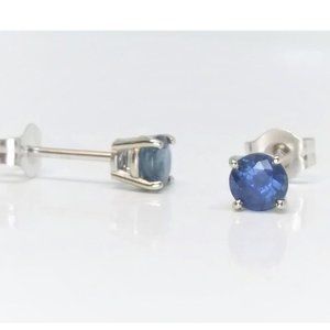 14k White Gold 1.00 Carat Natural Sapphire Studs